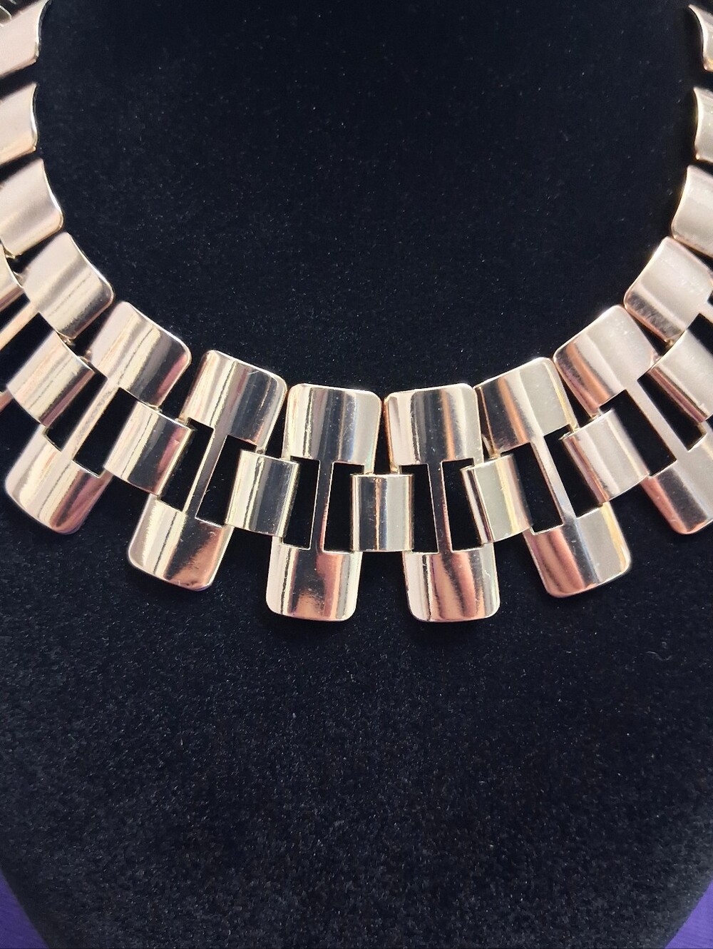 Vintage 60s Ethnic Revival Necklace Gold Tone Brick Link Statement Jewelry - Picture 4 of 11